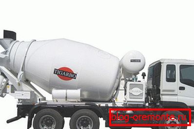 Automatický mixér je nejúčinnější pro dodávání betonu. Automatický mixér je nejúčinnější pro dodávání betonu.