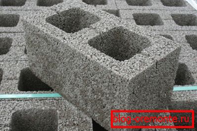 Bloky hliněných a betonových staveb jsou ještě jednodušší, levnější a pohodlnější! Bloky hliněných a betonových staveb jsou ještě jednodušší, levnější a pohodlnější!