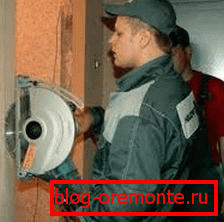 šířka vnitřního boxu dveří