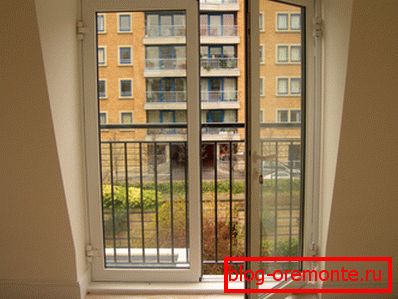 Dvoulůžkové dveře na balkon Dvoulůžkové dveře na balkon