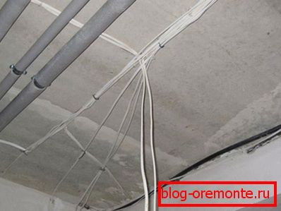 Elektroinstalace a větrání jsou předem nastaveny. Elektroinstalace a větrání jsou předem nastaveny.