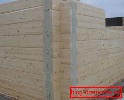 Foto stavby stěnových konstrukcí Foto stavby stěnových konstrukcí