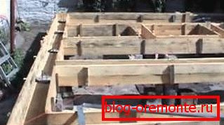 Výroba bednění pro pilový základ s betonovým grilem Výroba bednění pro pilový základ s betonovým grilem