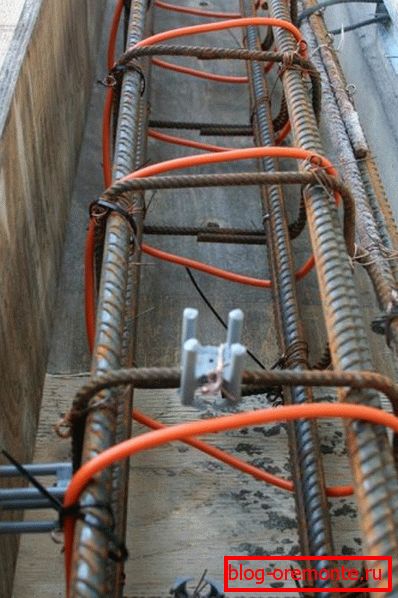 Konstrukce pro elektrické vytápění monolitu. Konstrukce pro elektrické vytápění monolitu.