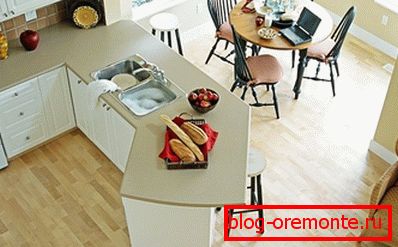 Tento přístup učinil kuchyni více světla