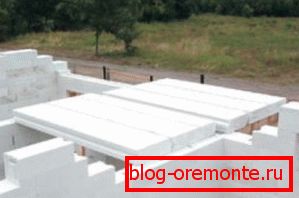 Lehký buněčný materiál Lehký buněčný materiál
