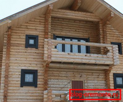 Amatérská fotografie domu, díky nimž lze vidět, že výpočet počtu dřevin a jeho nákladů musí být proveden nejen na základě údajů o instalaci stěn, ale také o všech konstrukčních prvcích Amatérská fotografie domu, díky nimž lze vidět, že výpočet počtu dřevin a jeho nákladů musí být proveden nejen na základě údajů o instalaci stěn, ale také o všech konstrukčních prvcích