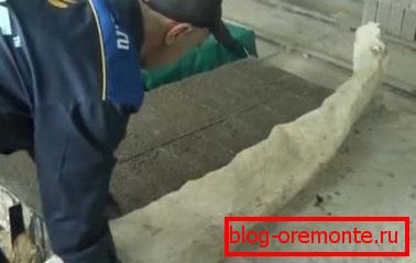 Mnozí položili materiál po dvou až třech dnech, takže cementové spojky Mnozí položili materiál po dvou až třech dnech, takže cementové spojky
