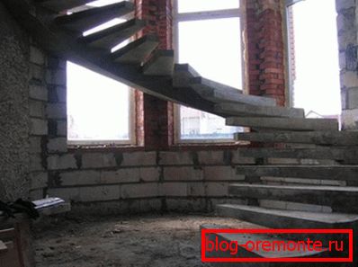 Monolitický design - odolnost a spolehlivost Monolitický design - odolnost a spolehlivost