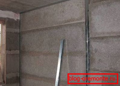 Monolitický opilkobeton k vytvoření stěn Monolitický opilkobeton k vytvoření stěn