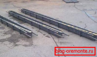 Na fotografii - příklad výrobního bednění různých délek. Na fotografii - příklad výrobního bednění různých délek.