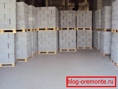 Na fotografii - příklad uložení hotového materiálu.