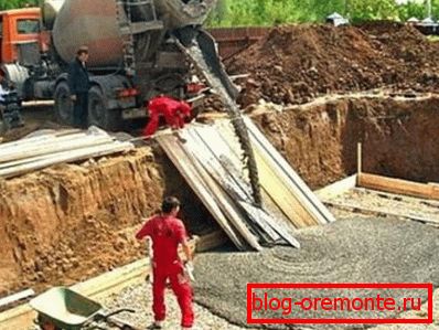 V foto - lití betonu V foto - lití betonu