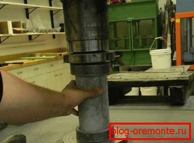 Na fotografii zkontrolujte pevnost materiálu Na fotografii zkontrolujte pevnost materiálu