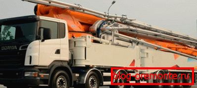 Na fotografii - nainstalované čerpadlo na vozidle SCANIA Na fotografii - nainstalované čerpadlo na vozidle SCANIA