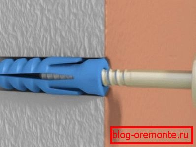 Vizuální instalace šroubu s hmoždinkem Vizuální instalace šroubu s hmoždinkem