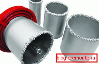 Rozprašovaný karbid wolframu také dává zařízení vysokou pevnost a odolnost proti opotřebení Rozprašovaný karbid wolframu také dává zařízení vysokou pevnost a odolnost proti opotřebení