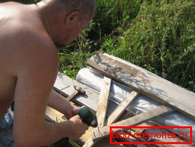 Někteří se pokoušejí vybudovat běžecký trenažér ze šrotu Někteří se pokoušejí vybudovat běžecký trenažér ze šrotu