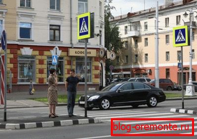 Bezpečnostní ostrov vedlejšího kamene.