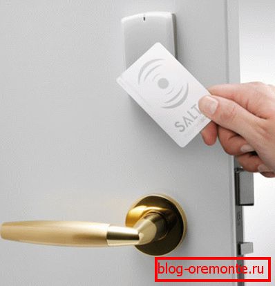 Otevření zámku magnetickou kartou Otevření zámku magnetickou kartou