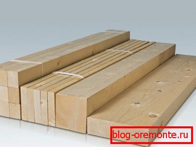 Dřevo může mít velmi odlišný tvar a velikost. Dřevo může mít velmi odlišný tvar a velikost.