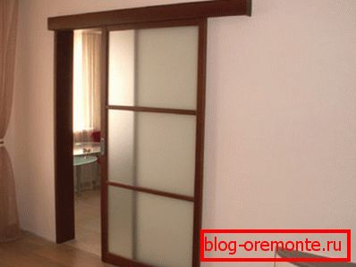 Železniční vodicí lišta MDF Železniční vodicí lišta MDF