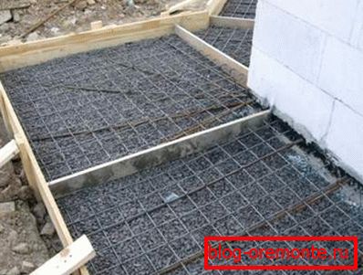 Příprava na pokládku betonu v bednění Příprava na pokládku betonu v bednění