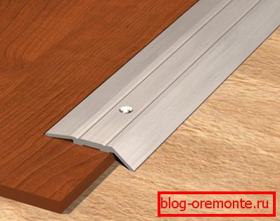 Porozhek pro spojení laminátu a linolea