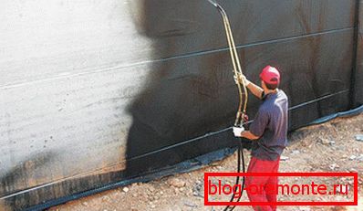 Příklad použití konečné konstrukce penetračního materiálu k ochraně proti vlhkosti Příklad použití konečné konstrukce penetračního materiálu k ochraně proti vlhkosti