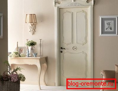 Obnova starých dveří pro interiér ve stylu Provence Obnova starých dveří pro interiér ve stylu Provence