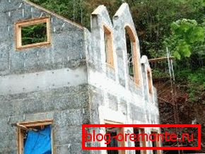 Stěny z dřevěného betonu Stěny z dřevěného betonu