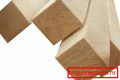 Hoblované materiály jsou velmi žádané při výrobě nábytkových rámů. Hoblované materiály jsou velmi žádané při výrobě nábytkových rámů.