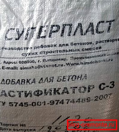 Superplast - přísada do malty Superplast - přísada do malty