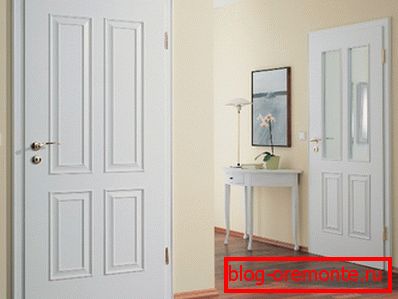 Kombinace dveří a stěn Kombinace dveří a stěn