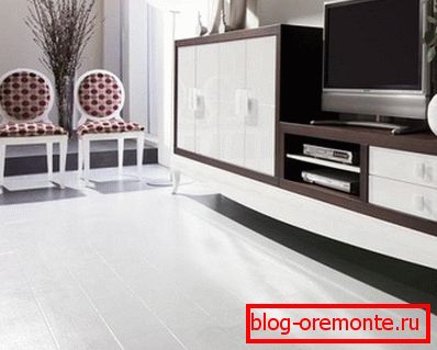 Bílý laminát v interiéru Bílý laminát v interiéru