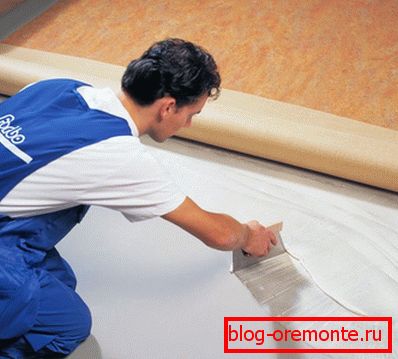 Leželali jsme linoleum