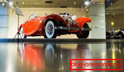 Důležité je vybrat správný materiál, protože v garáži může být uloženo drahé nebo vzácné auto. Důležité je vybrat správný materiál, protože v garáži může být uloženo drahé nebo vzácné auto.