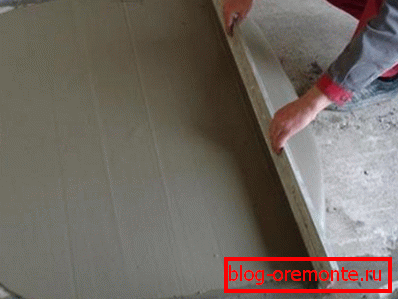 Vyrovnání betonové vrstvy s pravidly Vyrovnání betonové vrstvy s pravidly